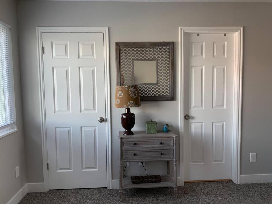Rooms With A Mountain View Pleasant Grove Exterior foto